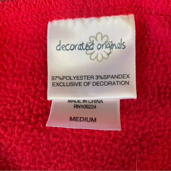 Red Cardinal Christmas Sweater M Embroidered Festive Holiday Winter Birds Cozy - Picture 2 of 8